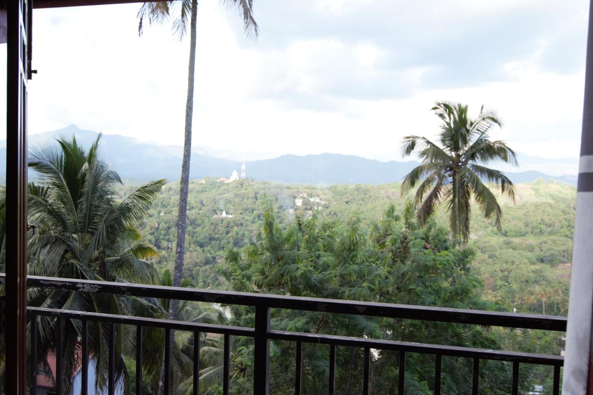 Serenity Hill Oasis Kandy Exterior foto